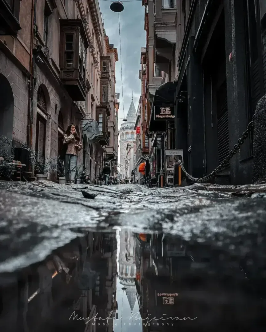 Fotoloji - Beyoğlu İstanbul'da sadece bir semt ismi değil, bir sevda…