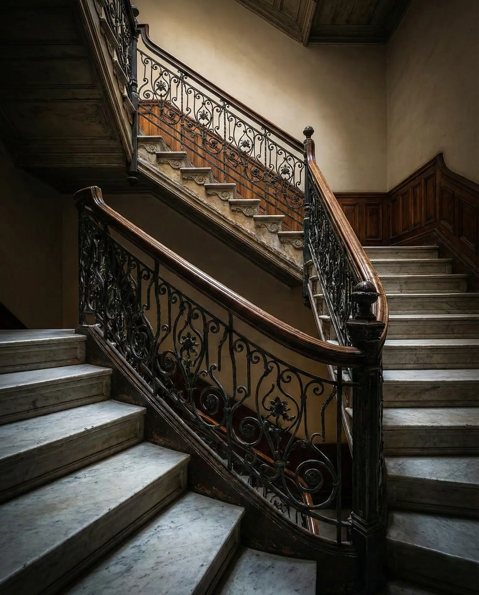 Mimari Detay Isik ve Doku Oyunu