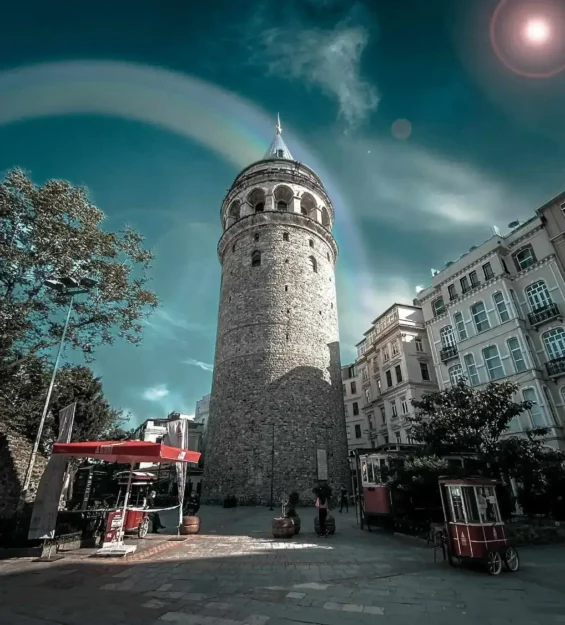 Galata Kulesi ve tarihindeki yapılar, İstanbul manzarası _by fotoloji