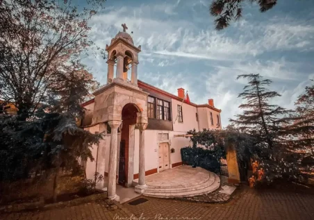 adalar-fotograf.galerisi-9 İstanbul Adalar Adası'ndaki tarihi kilise. Muhteşem Adalar mimarisi. _by fotoloji