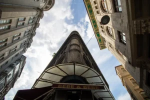 Mimari: Yapıların Ruhu 29 Mimari 00053