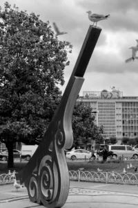 Siyah Beyaz: Zamansız Bir Zarafet 4 siyah beyaz 00019