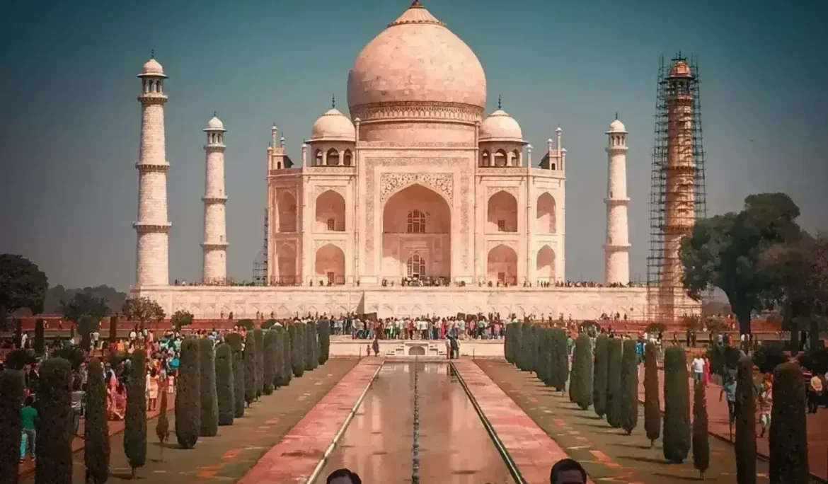 Fotoloji - Tac Mahal - Dünyanın En Pahalı Aşk Hikayesi